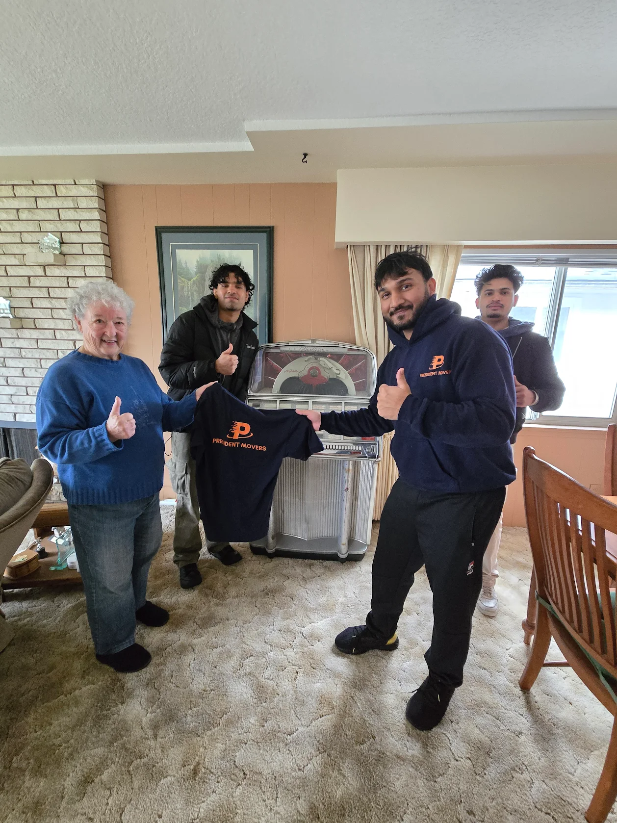 President Movers in Vancouver with happy senior customer